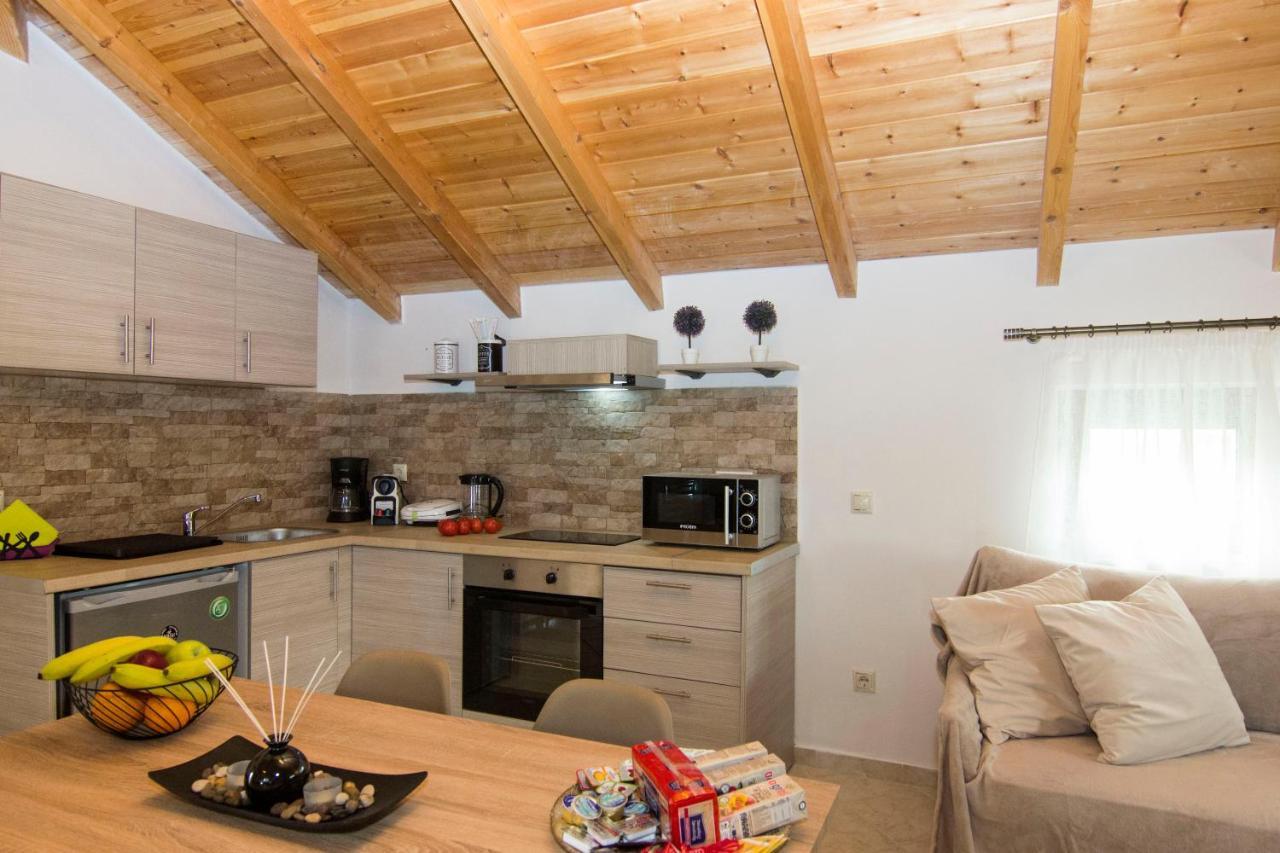 Selinitsa Stone Studio - Mani Seaview Retreat Ágios Nikolaos Exterior foto